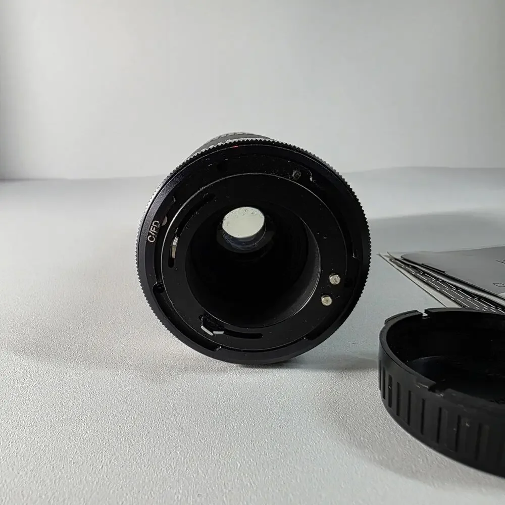 HOYA HMC 100-300MM F 5.6 ZOOM LENS FOR CANON